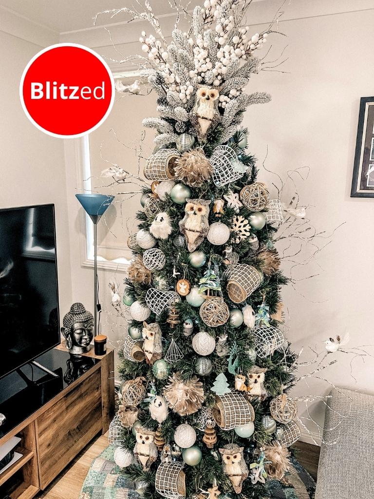 blitz my tree - after styling and decorating